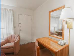 Americas Best Value Inn North Platte Exterior photo